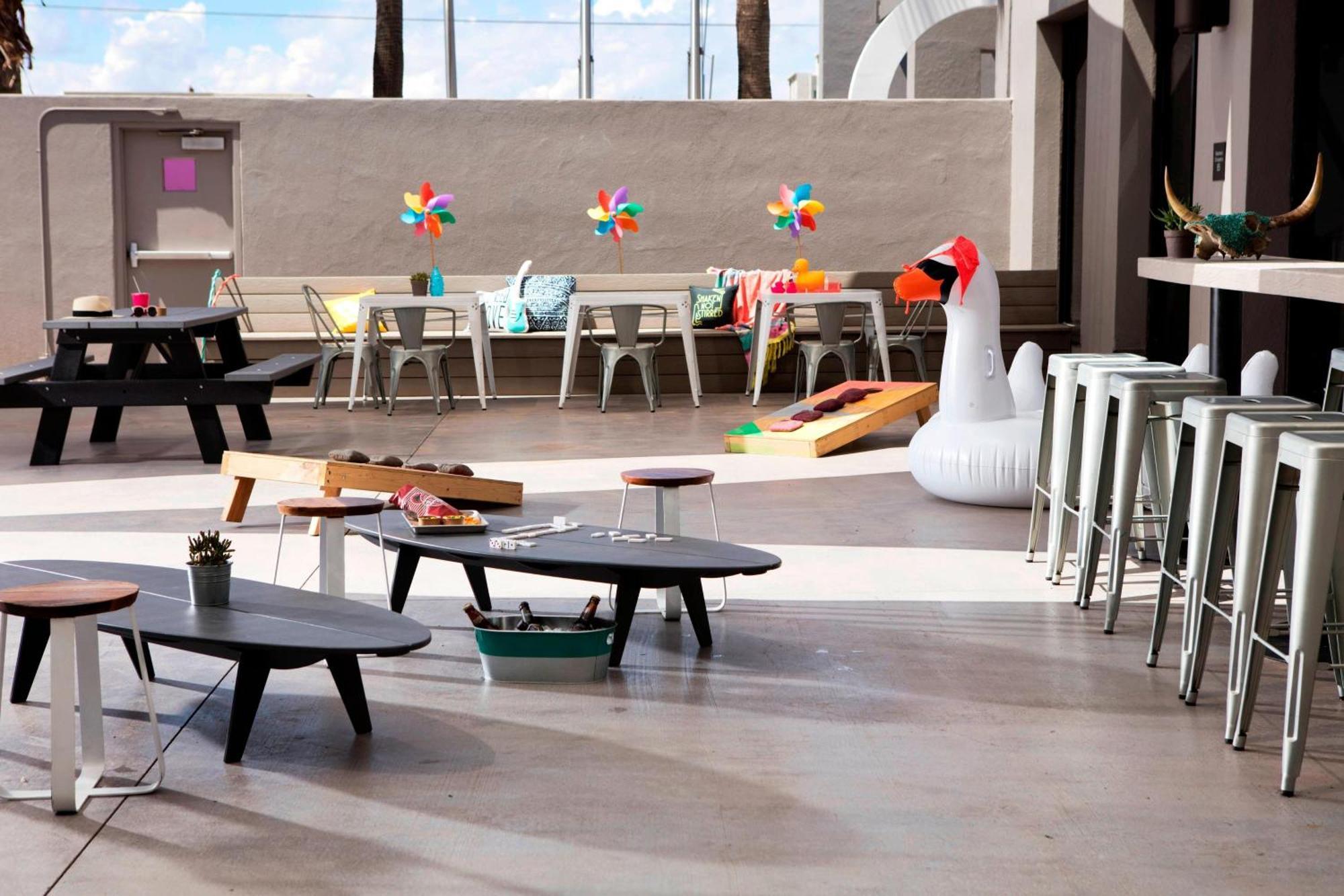 Moxy Phoenix Tempe/Asu Area Extérieur photo