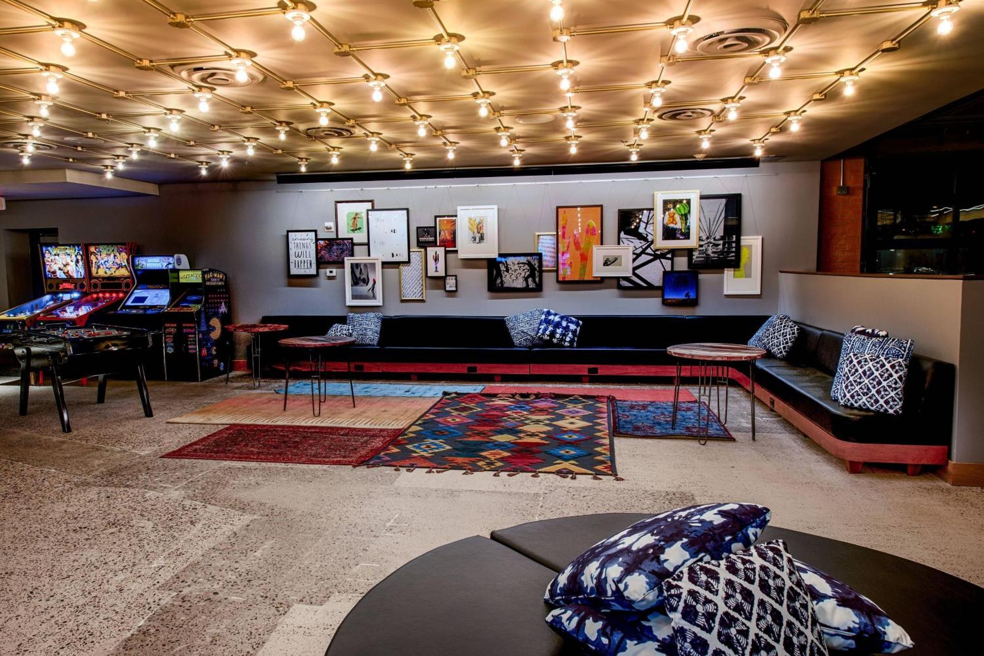 Moxy Phoenix Tempe/Asu Area Extérieur photo