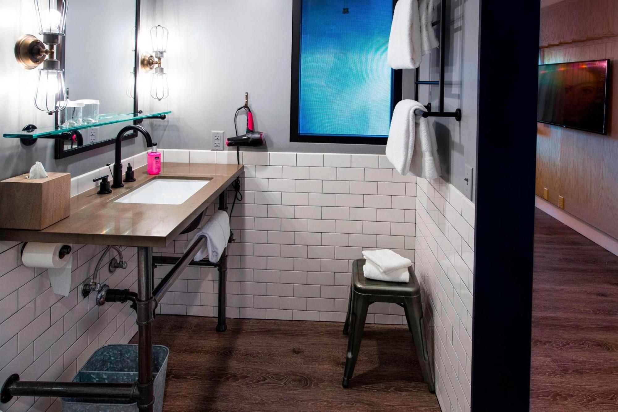 Moxy Phoenix Tempe/Asu Area Extérieur photo